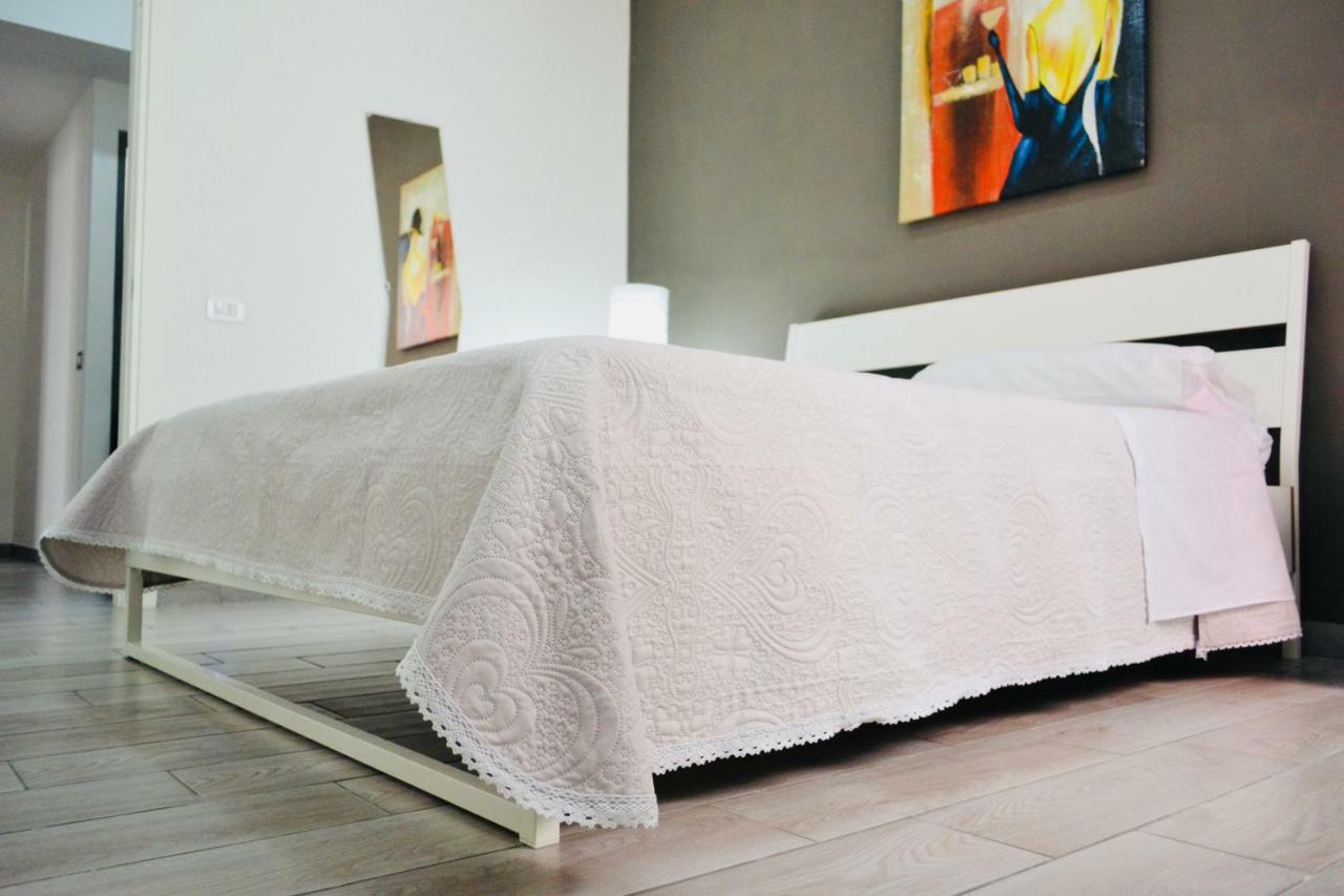 Angelas House Apartment Napoli Bagian luar foto